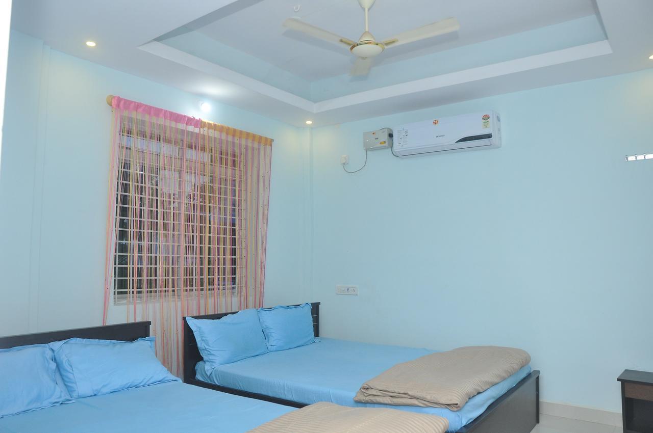 Sripaadha Inn Kanipakam Exterior foto